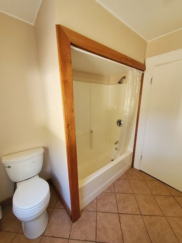 171 Lowell St 1, Peabody, MA 01960