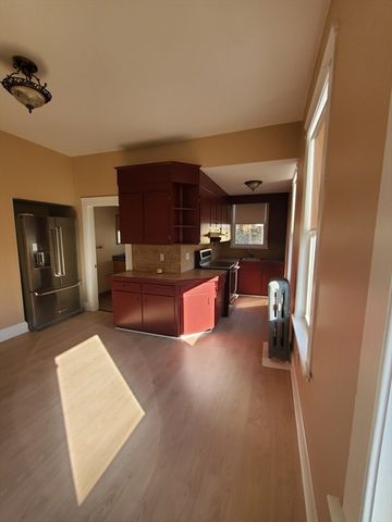 171 Lowell St 1, Peabody, MA 01960