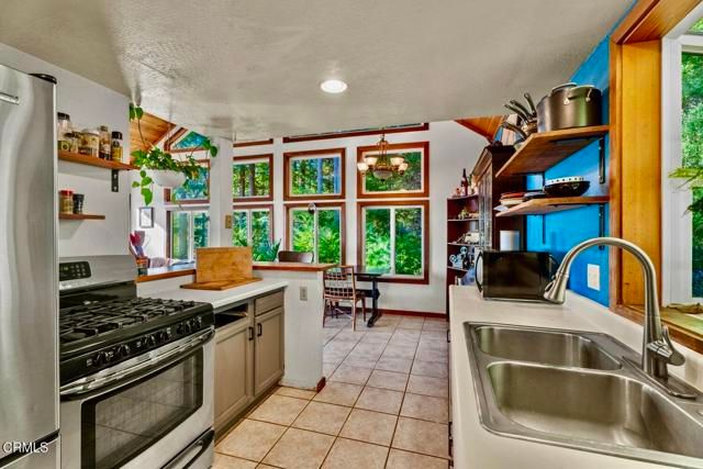 40401 Little River-Airport Road, Little River, CA 95456