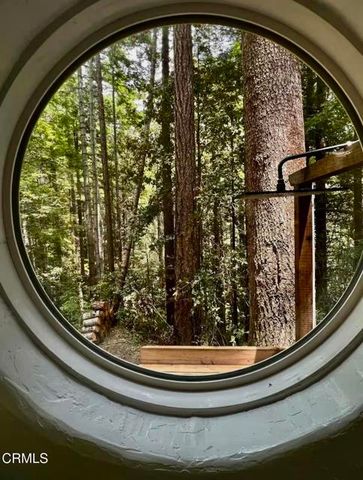 40401 Little River-Airport Road, Little River, CA 95456