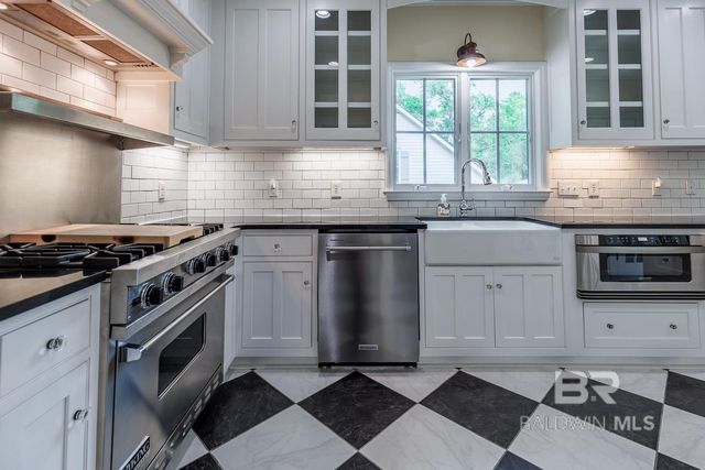 4 Echo Lane, Fairhope, AL 36532