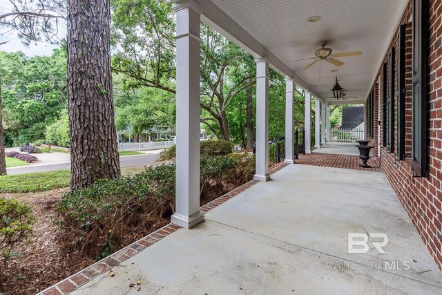 4 Echo Lane, Fairhope, AL 36532