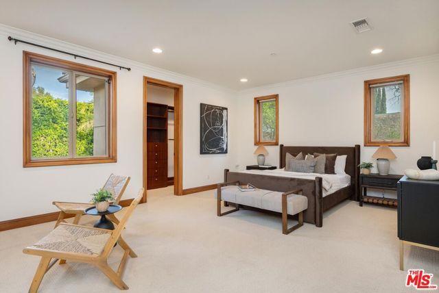 5018 Woodley Avenue, Encino (los Angeles), CA 91436