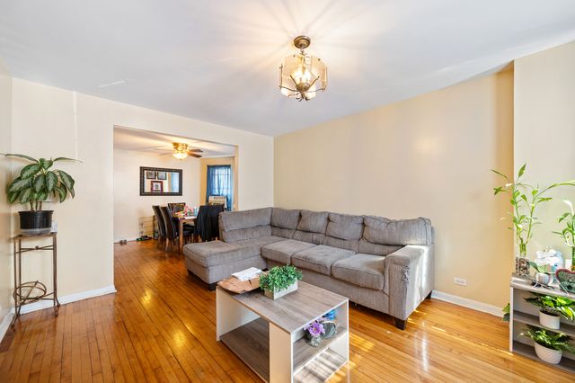 2109 N Karlov Avenue, Chicago, IL 60639