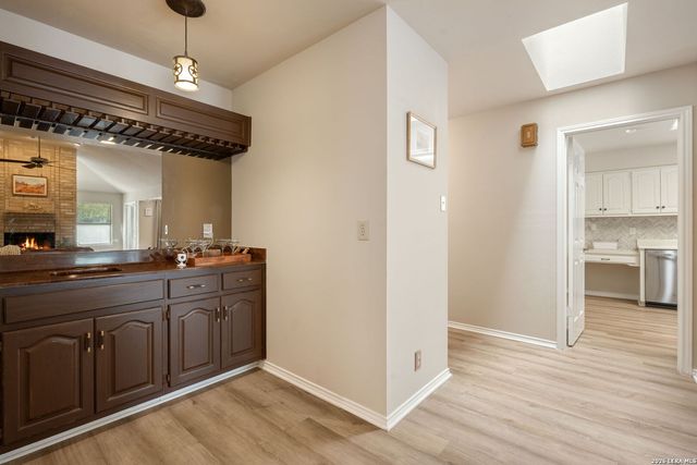 126 Golden Way, Universal City, TX 78148