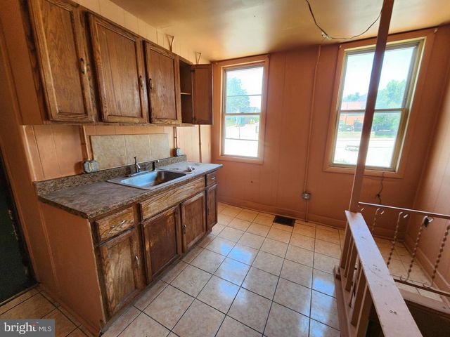 101 S PAYSON ST, Baltimore, MD 21223