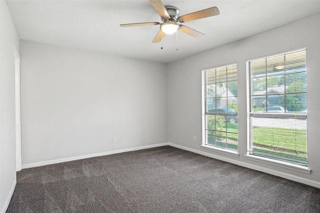 9548 Jennie Lee Lane, Dallas, TX 75227