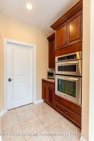 3633 Wandering Way, Okemos, MI 48864