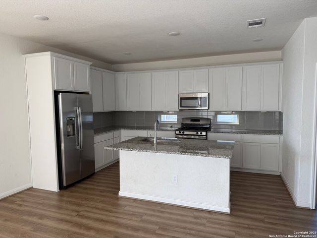 9540 Griffith Run, Converse, TX 78109