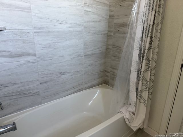 9540 Griffith Run, Converse, TX 78109