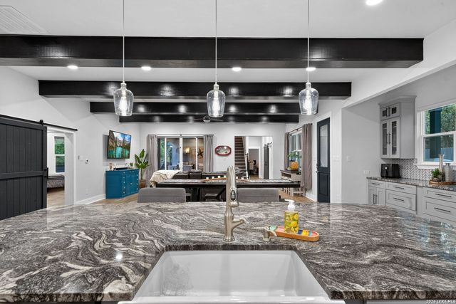 10770 MESQUITE FLT, Helotes, TX 78023