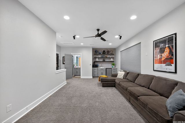 10770 MESQUITE FLT, Helotes, TX 78023