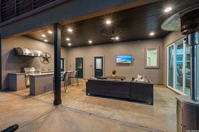 10770 MESQUITE FLT, Helotes, TX 78023