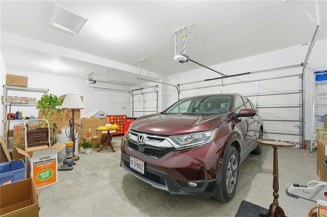 109 SE Riley Street, Blue Springs, MO 64064