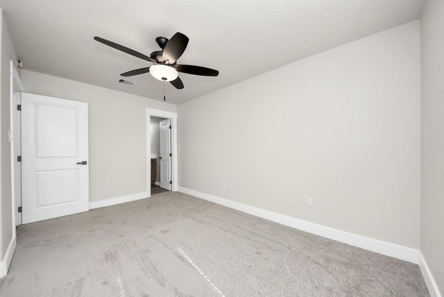 5523 Elm Tree Drive, Houston, TX 77048