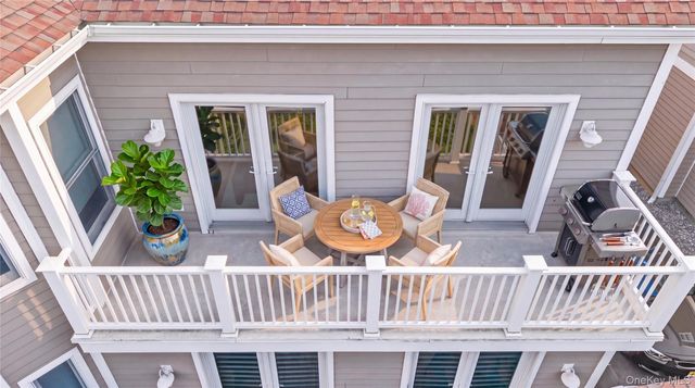 51 Island Point, Bronx, NY 10464