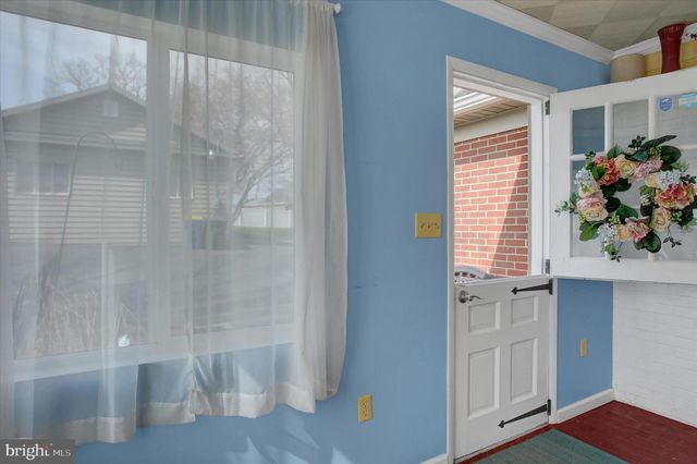 6612 MOULSTOWN RD E, Hanover, PA 17331