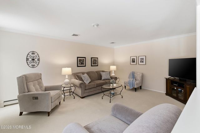 12 Templar Road, Manalapan, NJ 07726