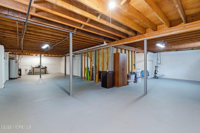 12 Templar Road, Manalapan, NJ 07726