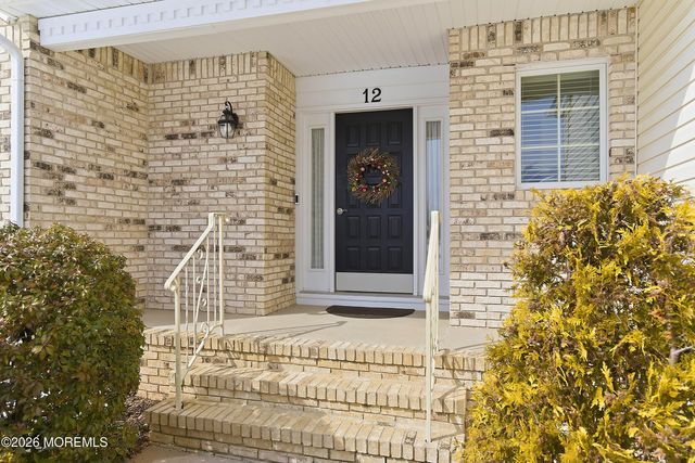 12 Templar Road, Manalapan, NJ 07726