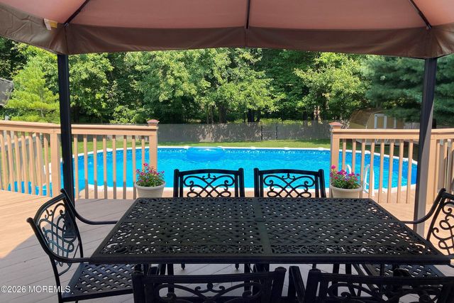 12 Templar Road, Manalapan, NJ 07726