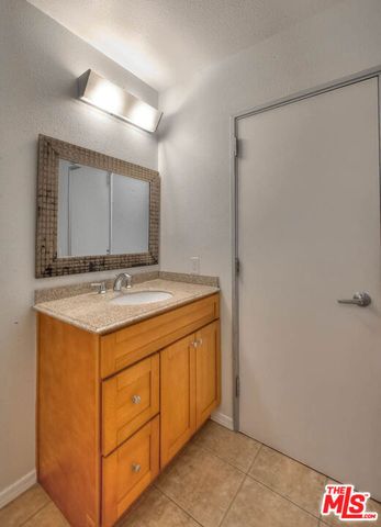 302 E 19th Street 7, Long Beach, CA 90806