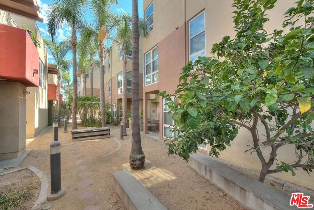302 E 19th Street 7, Long Beach, CA 90806