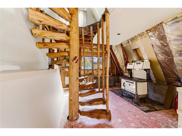 177 Bunker Hill Cir, Silver Cliff, CO 81252