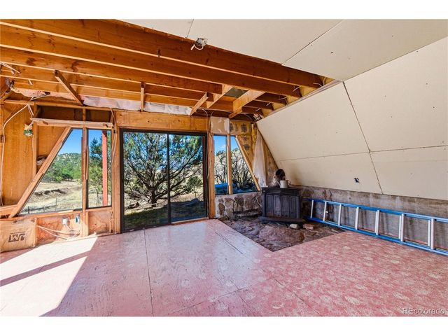 177 Bunker Hill Cir, Silver Cliff, CO 81252