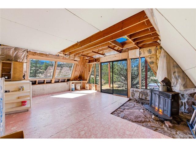 177 Bunker Hill Cir, Silver Cliff, CO 81252