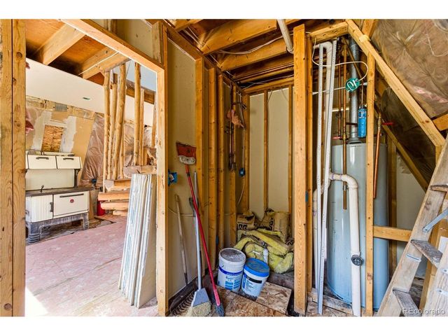 177 Bunker Hill Cir, Silver Cliff, CO 81252
