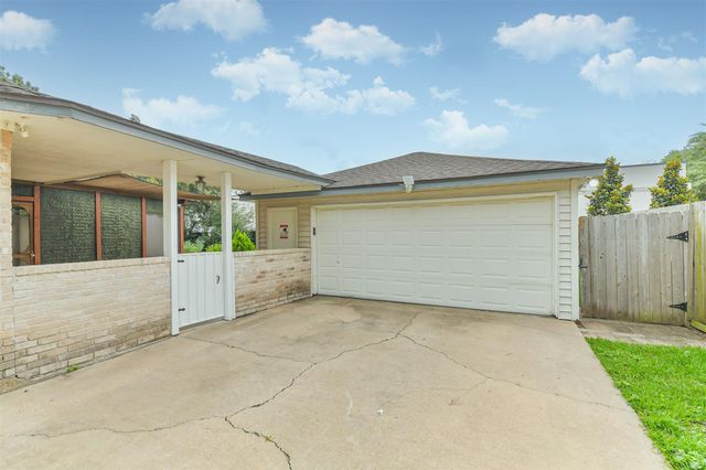 7710 Brook Springs Drive, Houston, TX 77095