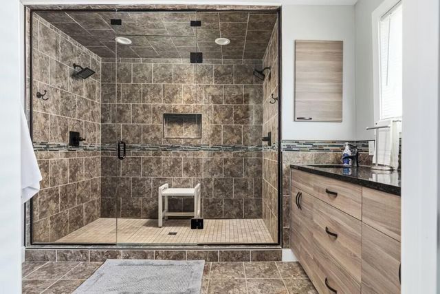 21557 Lake Street, Cassopolis, MI 49031