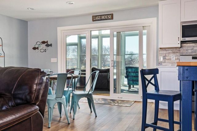 21557 Lake Street, Cassopolis, MI 49031