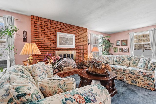 1326 Rosedale Drive, Mansfield, OH 44906