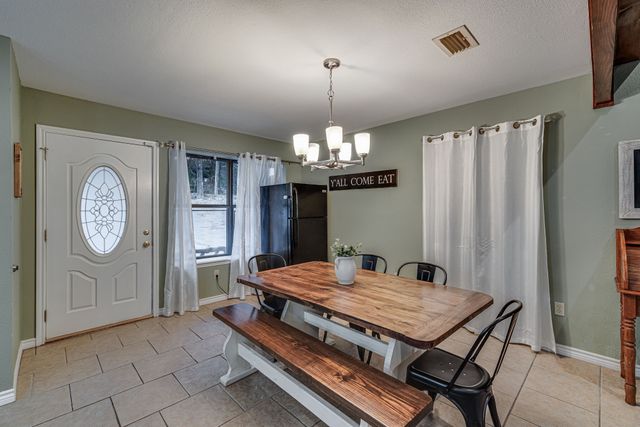 309 Lakewood Drive, Waxahachie, TX 75165