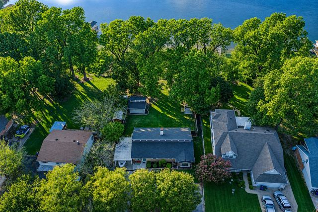 309 Lakewood Drive, Waxahachie, TX 75165