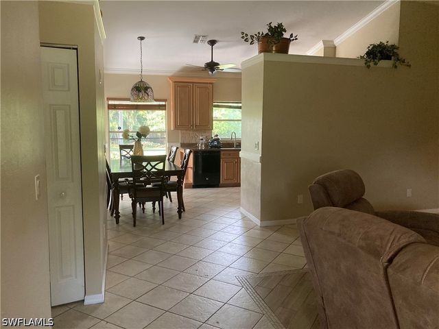 5232 Raintree LN, Naples, FL 34113