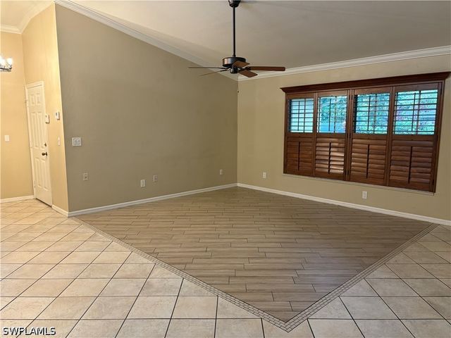 5232 Raintree LN, Naples, FL 34113