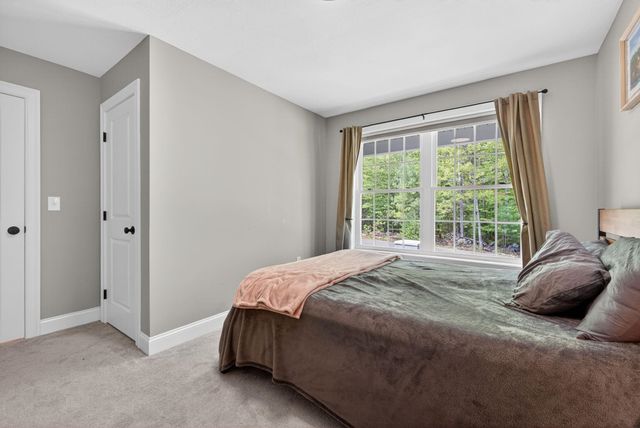 29 Skyview Lane, Laconia, NH 03246