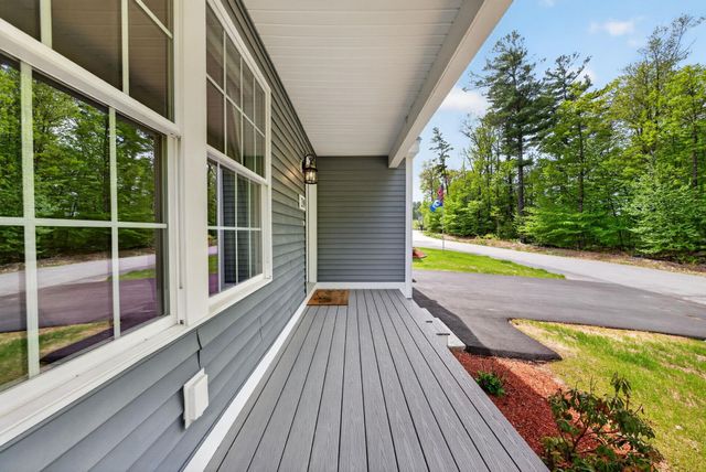 29 Skyview Lane, Laconia, NH 03246