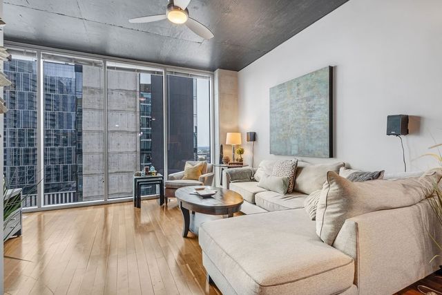 301 Demonbreun St Unit 1713, Nashville, TN 37201