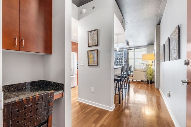 301 Demonbreun St Unit 1713, Nashville, TN 37201