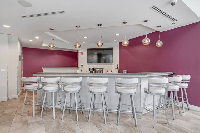 301 Demonbreun St Unit 1713, Nashville, TN 37201