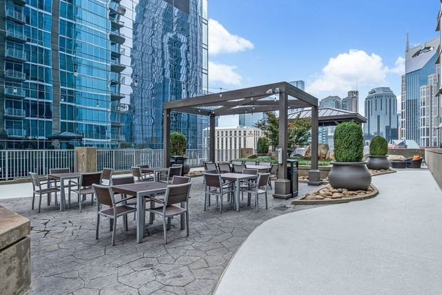 301 Demonbreun St Unit 1713, Nashville, TN 37201