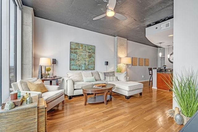 301 Demonbreun St Unit 1713, Nashville, TN 37201