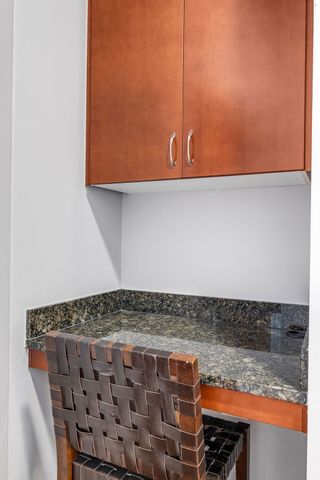 301 Demonbreun St Unit 1713, Nashville, TN 37201