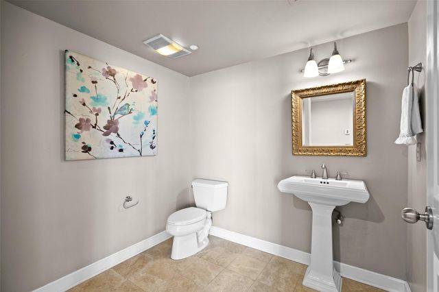 914 Main Street 1902, Houston, TX 77002