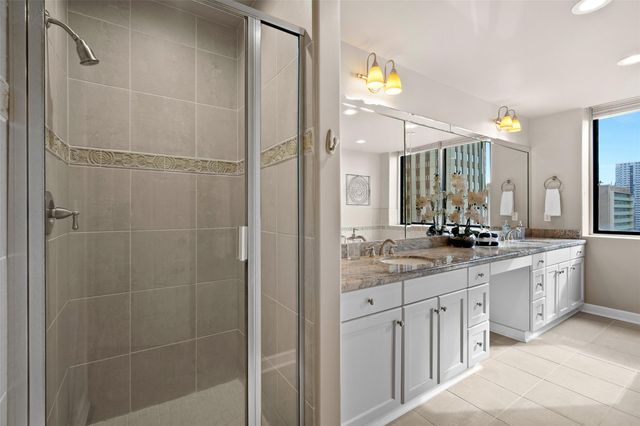 914 Main Street 1902, Houston, TX 77002