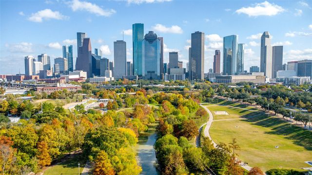 914 Main Street 1902, Houston, TX 77002